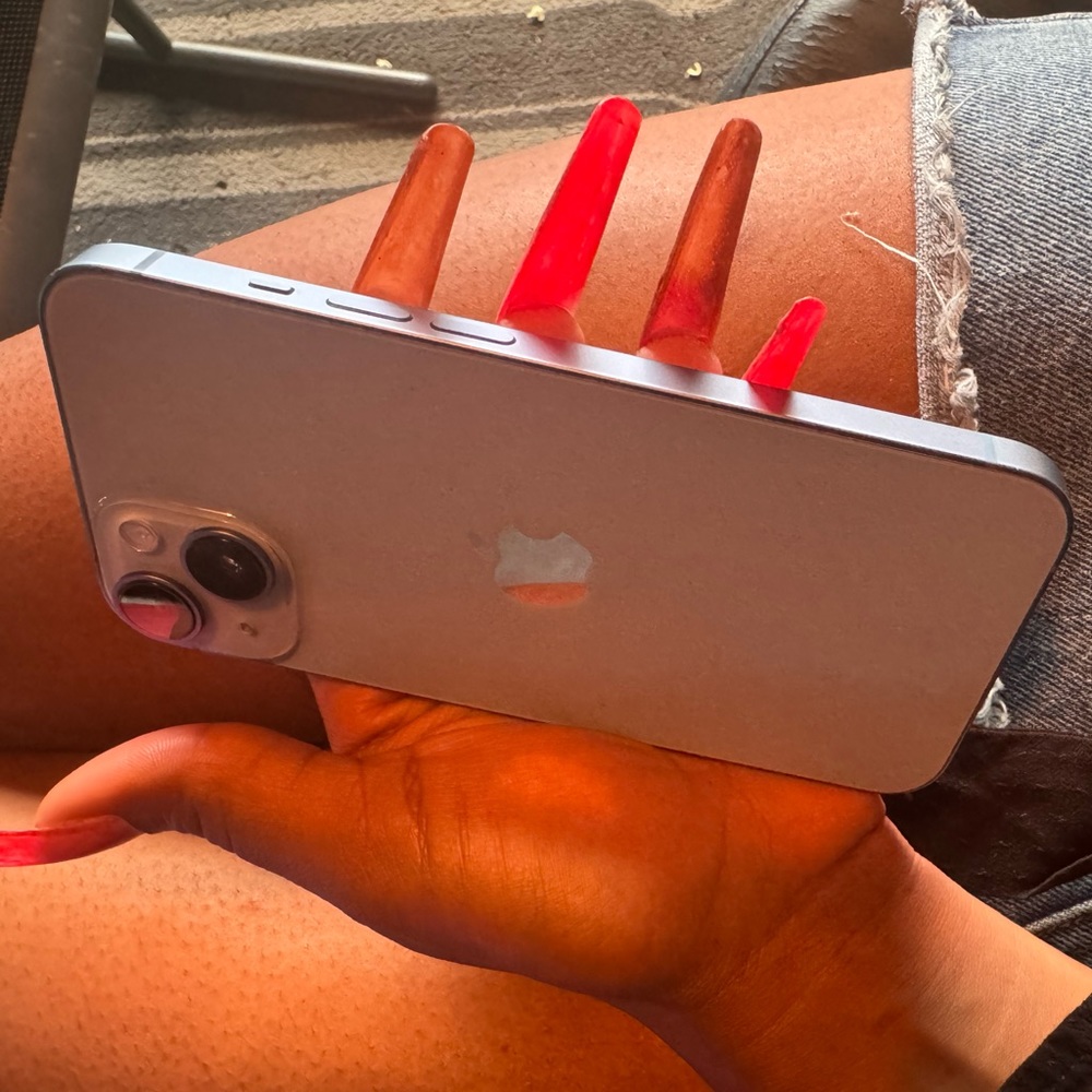 IPHONE 14 - Picture 4 of 5